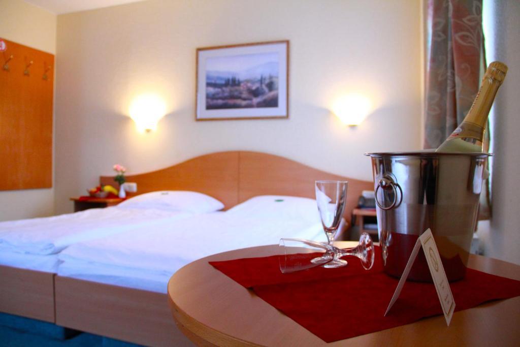 Hotel Dralle Берген Экстерьер фото